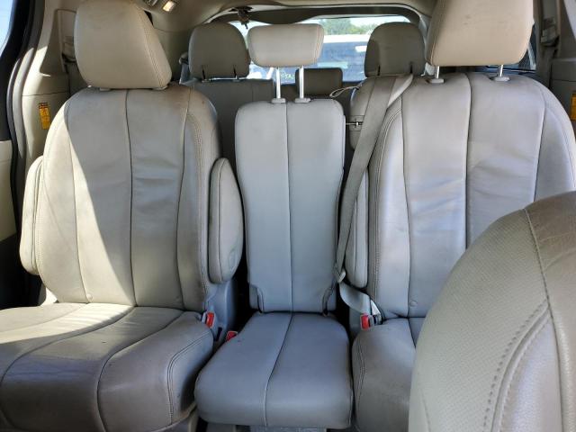 Photo 10 from auction – 2014 TOYOTA SIENNA XLE with VIN 5TDYK3DC6ES515396