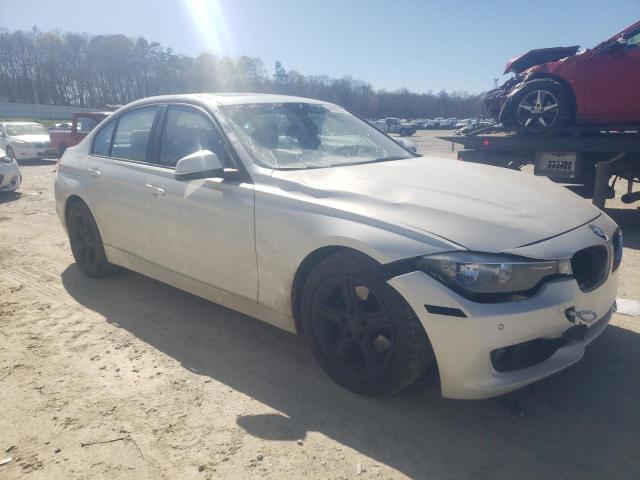 صورة رقم 4 من المزاد - 2015 BMW 328 I مع VIN WBA3A5C59FF608214
