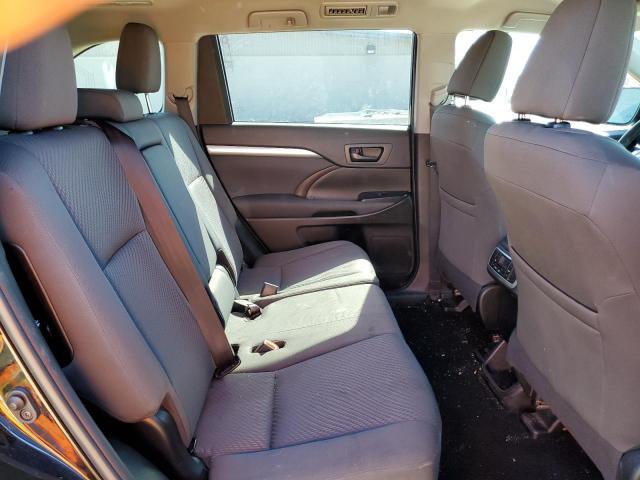 Photo 11 from auction – 2019 TOYOTA HIGHLANDER with VIN 5TDZARFH9KS051986