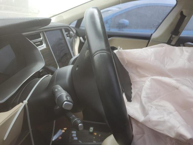 Photo 9 from auction – 2015 TESLA MODEL S 85 with VIN 5YJSA1H25FF093240