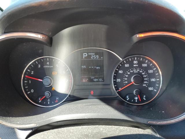 Photo 9 from auction – 2018 KIA FORTE LX with VIN 3KPFK4A77JE166936