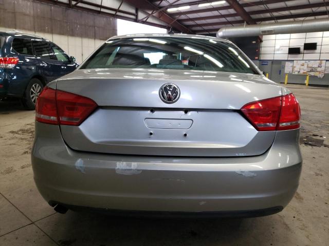 Photo 6 from auction – 2014 VOLKSWAGEN PASSAT S with VIN 1VWAT7A30EC079203