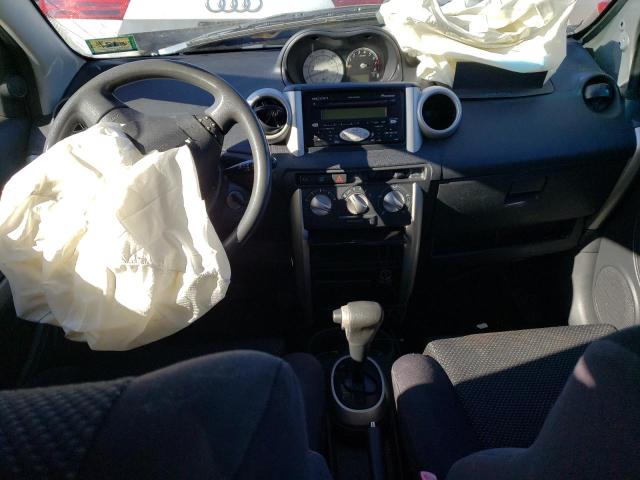 Photo 8 from auction – 2004 TOYOTA SCION XA with VIN JTKKT624540076816