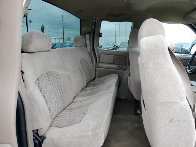 Photo 10 from auction – 2002 CHEVROLET SILVERADO with VIN 2GCEC19T121235837