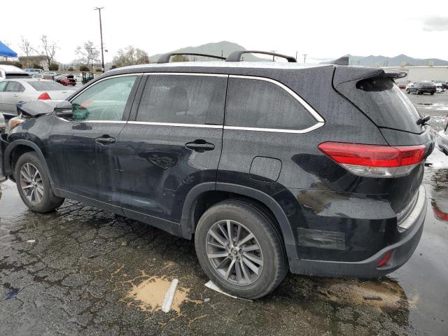 Photo 2 from auction – 2018 TOYOTA HIGHLANDER with VIN 5TDKZRFH2JS282723