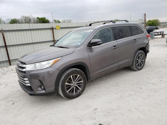 TOYOTA HIGHLANDER 2018 con VIN 5TDKZRFH1JS527124 - Foto de la subasta