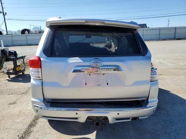 Photo 6 from auction – 2010 TOYOTA 4RUNNER SR with VIN JTEBU5JR3A5017740