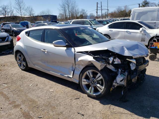 Photo 4 from auction – 2017 HYUNDAI VELOSTER with VIN KMHTC6AD7HU321171