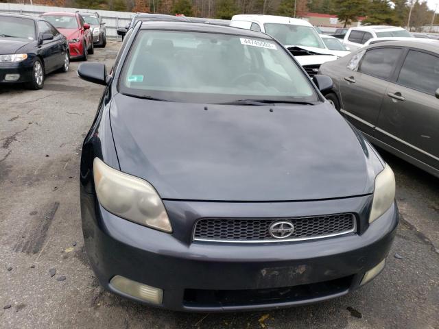 Photo 5 from auction – 2005 TOYOTA SCION TC with VIN JTKDE177450016472