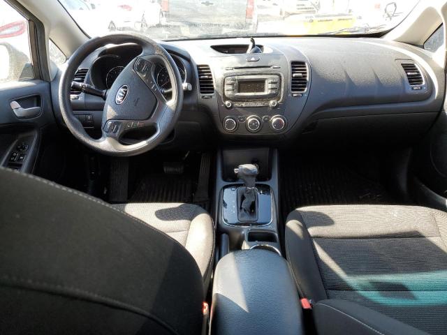 Photo 8 from auction – 2017 KIA FORTE LX with VIN 3KPFK4A71HE135952