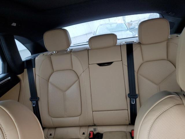 Photo 10 from auction – 2018 PORSCHE MACAN with VIN WP1AA2A52JLB01319