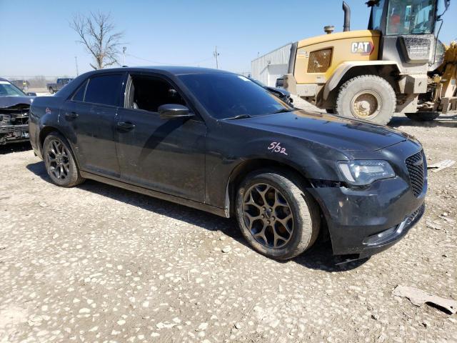 Photo 4 from auction – 2017 CHRYSLER 300 S with VIN 2C3CCAGG4HH597565