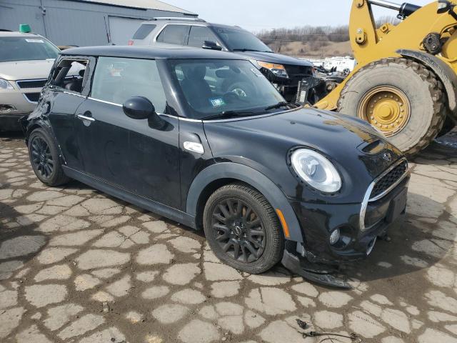 Photo 4 from auction – 2015 MINI COOPER S with VIN WMWXP7C59F2A40553