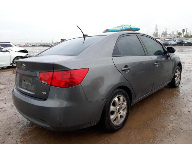 Foto 3 de la subasta – 2013 KIA FORTE EX con VIN KNAFU4A28D5691189