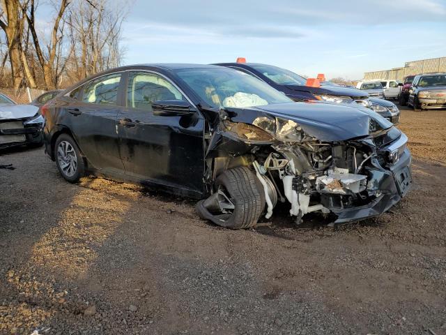 Photo 4 from auction – 2018 HONDA CIVIC EX with VIN 19XFC2F71JE205837