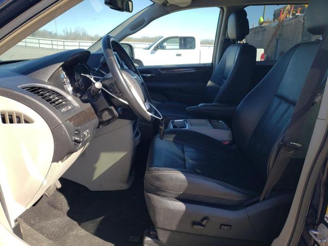 Photo 7 from auction – 2016 CHRYSLER TOWN & COU with VIN 2C4RC1BG5GR194314