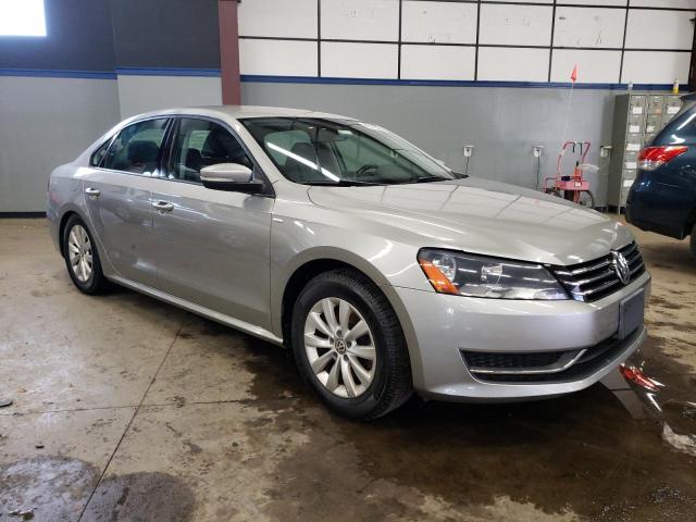 Photo 4 from auction – 2014 VOLKSWAGEN PASSAT S with VIN 1VWAT7A30EC079203