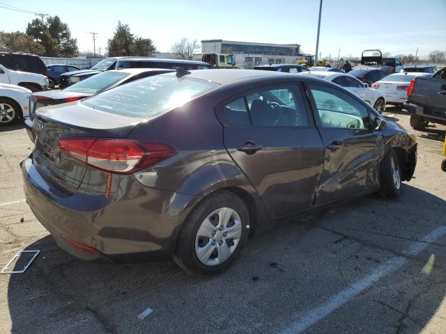 Photo 3 from auction – 2017 KIA FORTE LX with VIN 3KPFK4A71HE135952