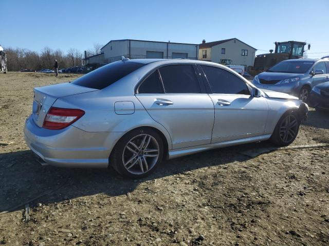 Photo 3 from auction – 2011 MERCEDES-BENZ C 300 with VIN WDDGF5EB0BR138971