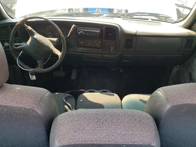 Photo 8 from auction – 2002 CHEVROLET SILVERADO with VIN 1GCEC14V12E121652
