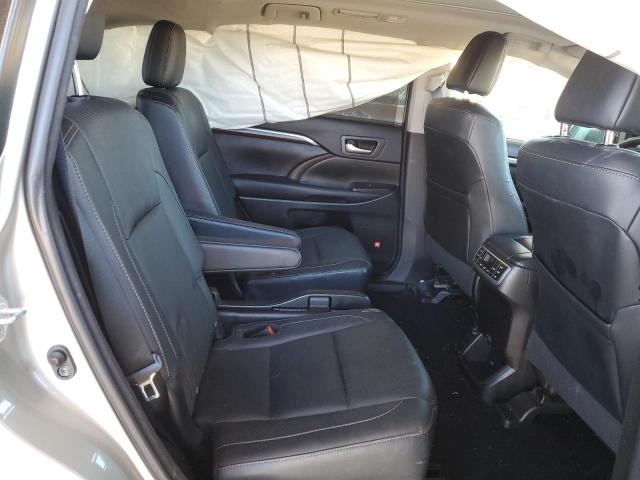 Photo 11 from auction – 2016 TOYOTA HIGHLANDER with VIN 5TDDKRFH6GS344968