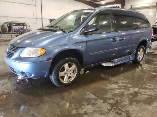 DODGE GRAND CARA 2007 with VIN 2D4GP44L67R139753 - Photo from auction