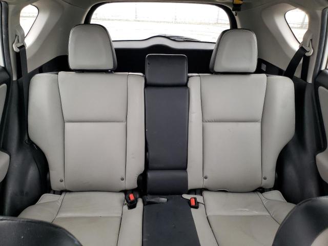 Photo 10 from auction – 2017 TOYOTA RAV4 LIMIT with VIN 2T3YFREV2HW363076