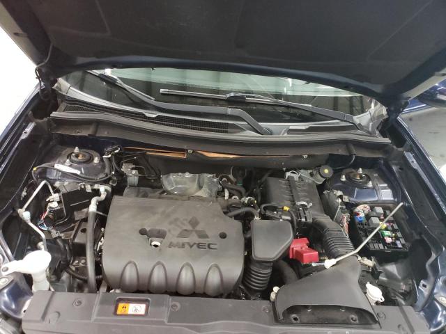 Photo 12 from auction – 2015 MITSUBISHI OUTLANDER with VIN JA4AZ3A30FZ008022