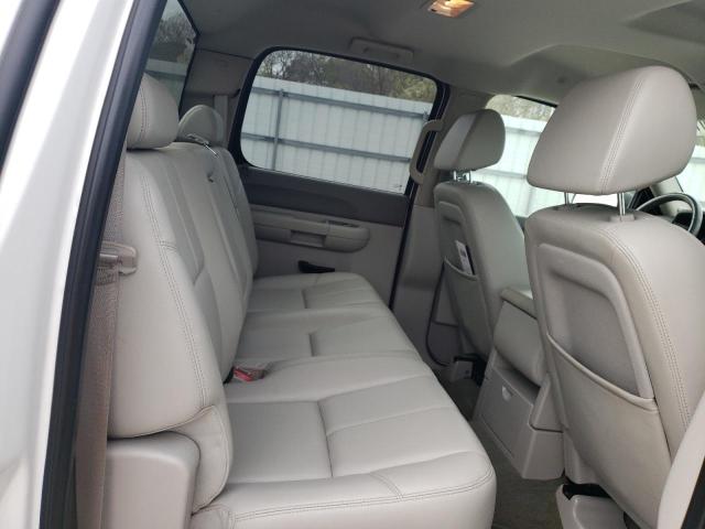 Photo 10 from auction – 2009 GMC SIERRA K15 with VIN 3GTEK233X9G280116