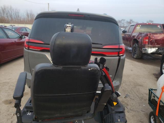 Photo 6 from auction – 2022 CHRYSLER PACIFICA P with VIN 2C4RC3PG5NR161783