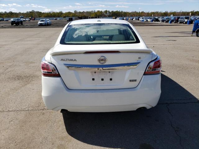 Foto 6 de la subasta – 2015 NISSAN ALTIMA 2.5 con VIN 1N4AL3AP1FC495069