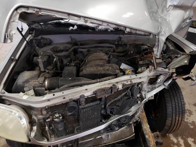Photo 12 from auction – 2002 TOYOTA SEQUOIA LI with VIN 5TDBT48A52S102124