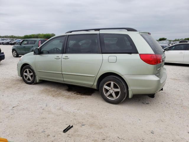 Photo 2 from auction – 2010 TOYOTA SIENNA CE with VIN 5TDKK4CC6AS295989
