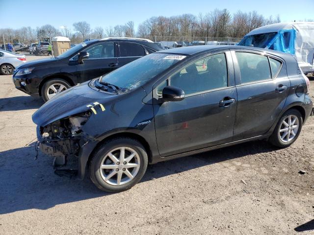 TOYOTA PRIUS C 2015 with VIN JTDKDTB38F1088966 - Photo from auction
