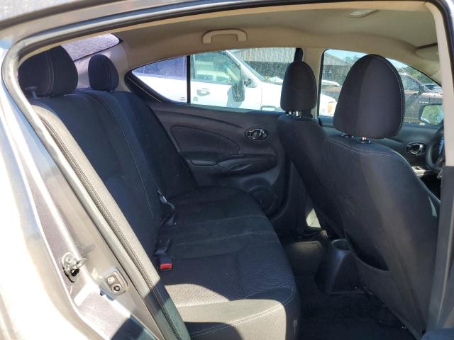 Photo 10 from auction – 2018 NISSAN VERSA S with VIN 3N1CN7AP1JL856174