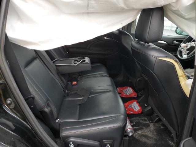 Photo 10 from auction – 2018 TOYOTA HIGHLANDER with VIN 5TDKZRFH2JS282723