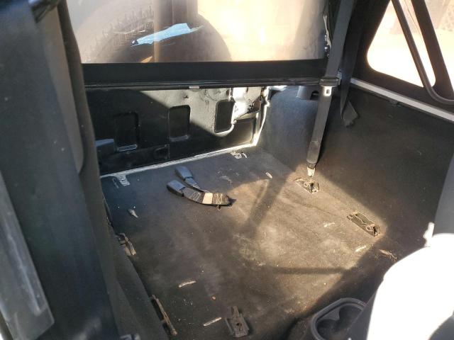 Photo 10 from auction – 2004 JEEP WRANGLER X with VIN 1J4FA39S74P763377