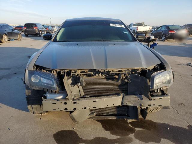 Photo 5 from auction – 2019 CHRYSLER 300 TOURIN with VIN 2C3CCAAG2KH610264