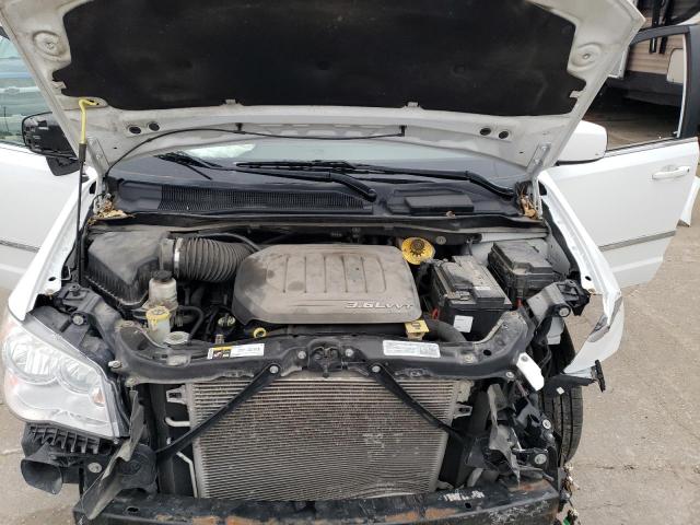 Photo 11 from auction – 2014 CHRYSLER TOWN & COU with VIN 2C4RC1BG8ER348446