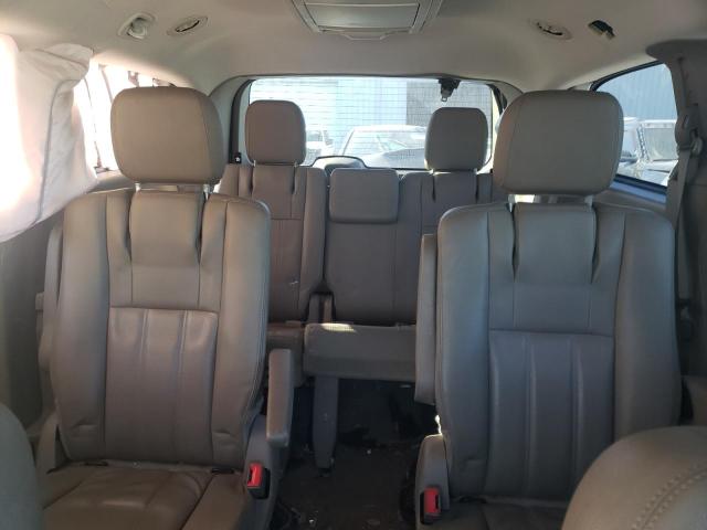 Photo 10 from auction – 2015 CHRYSLER TOWN & COU with VIN 2C4RC1BG8FR694871