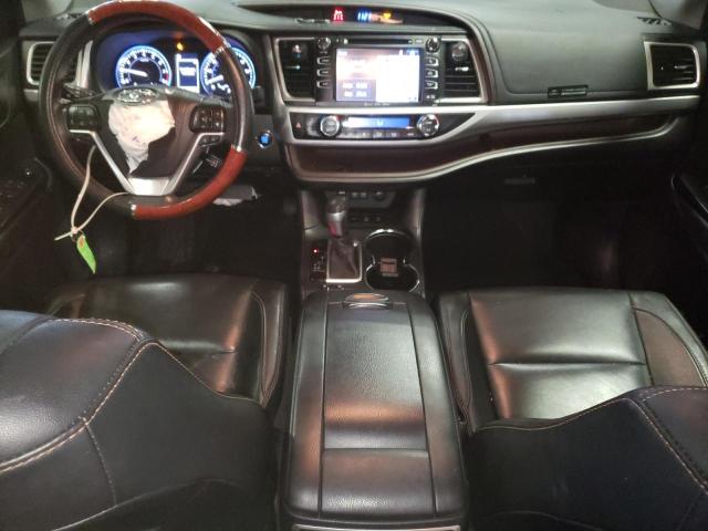 Photo 8 from auction – 2017 TOYOTA HIGHLANDER with VIN 5TDJZRFH2HS397344