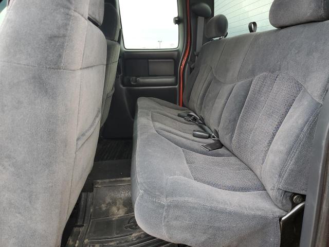 Photo 10 from auction – 2001 CHEVROLET SILVERADO with VIN 2GCEK19T711119883