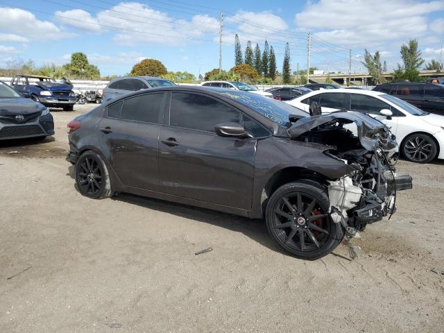 Photo 4 from auction – 2017 KIA FORTE LX with VIN 3KPFK4A70HE094679