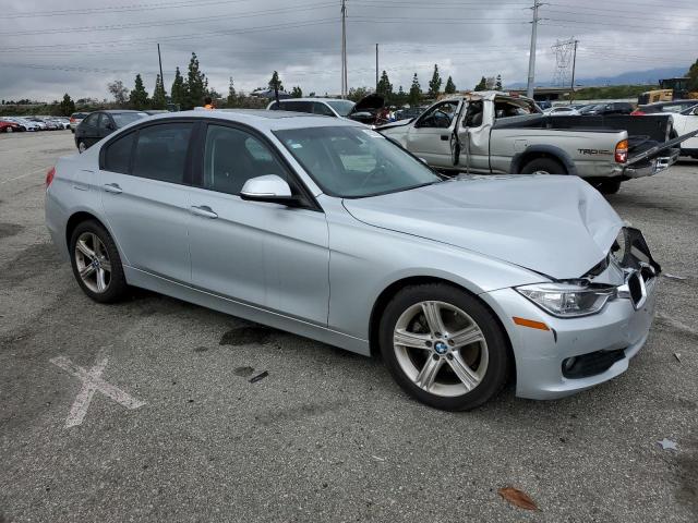Photo 4 from auction – 2014 BMW 320 I with VIN WBA3B1G54ENN90824