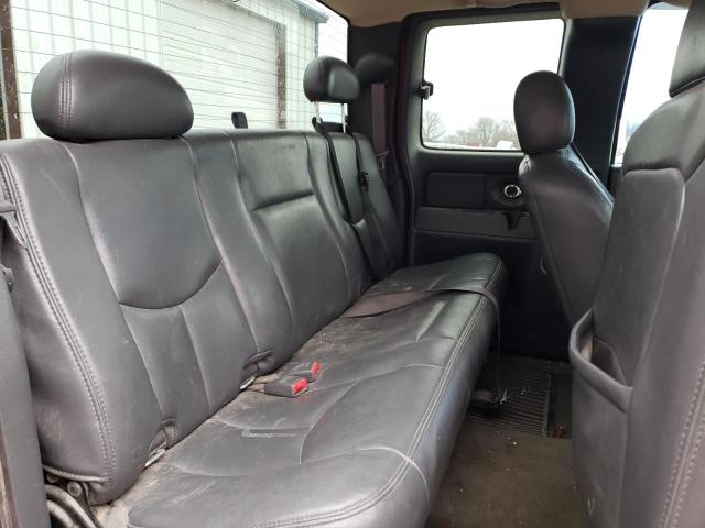 Photo 10 from auction – 2005 CHEVROLET SILVERADO with VIN 1GCEK19BX5E212876