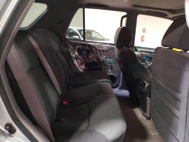 Photo 11 from auction – 2004 TOYOTA 4RUNNER SR with VIN JTEBU14R840049587