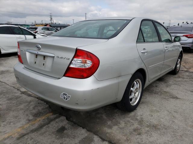 Photo 3 from auction – 2004 TOYOTA CAMRY with VIN 4T1BE32K04U801841