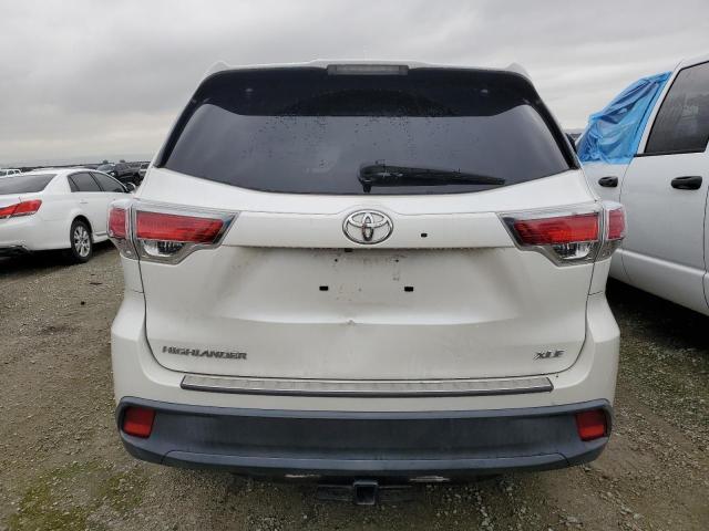 Photo 6 from auction – 2015 TOYOTA HIGHLANDER with VIN 5TDKKRFH8FS039476