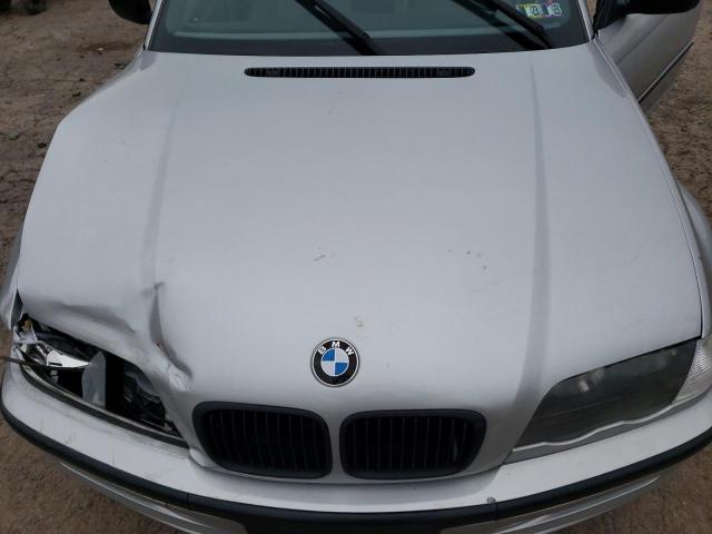 Photo 11 from auction – 2001 BMW 325 I with VIN WBAAN37441NE55695