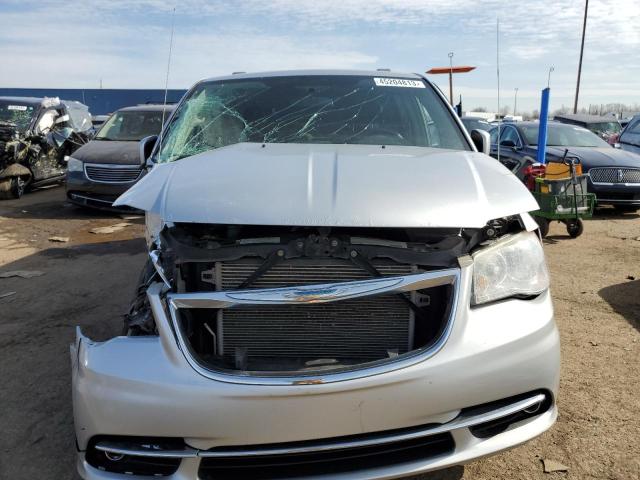 Photo 5 from auction – 2011 CHRYSLER TOWN & COU with VIN 2A4RR5DG9BR775501